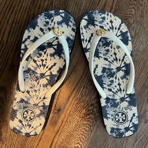 Tort Burch rubber flip flops